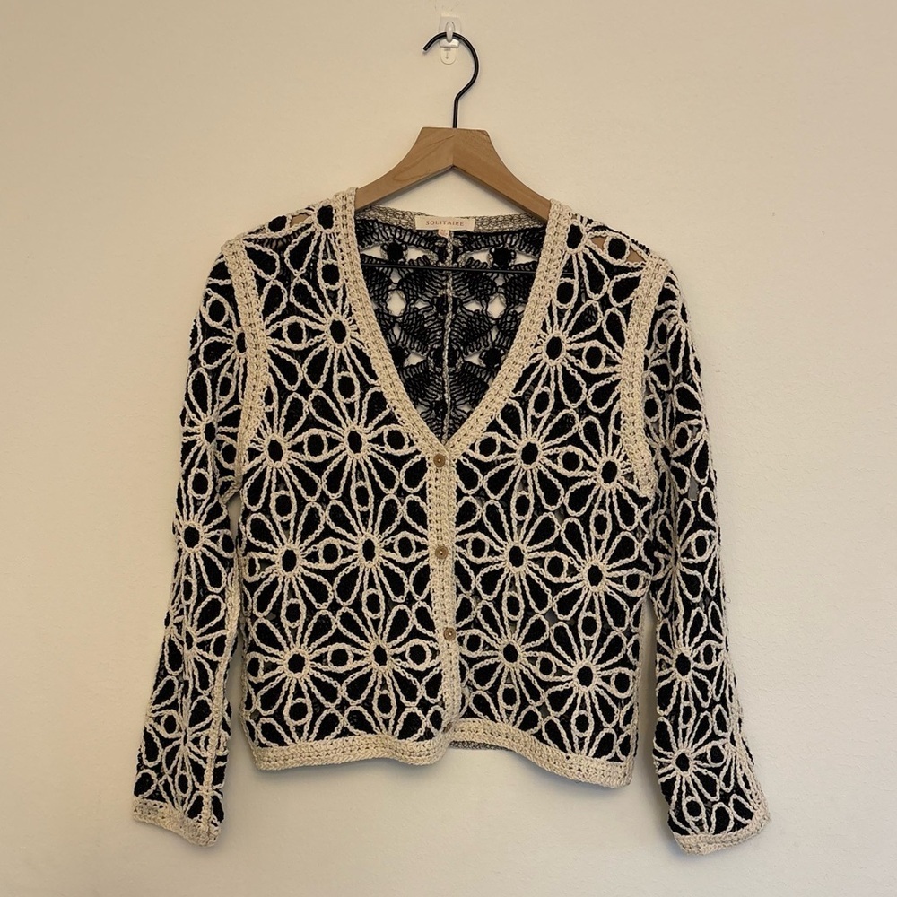 Solitaire Crochet Knit Cardigan Sweater – Size Medium